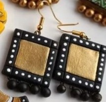Chatpate latkan-Vel2 by Velaora Jewels